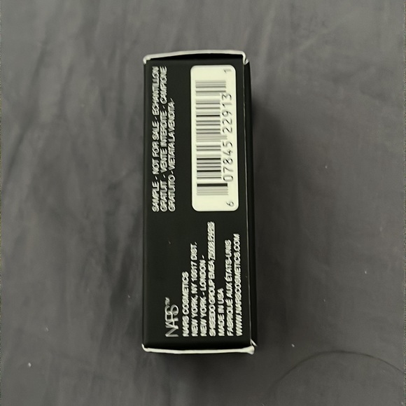 🚫SOLD🚫NEW NARS Lipstick Shade Tolède - Picture 7 of 8
